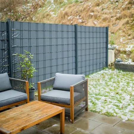 Hugos Design House Am Waldrand - Ruhig & Modern Casa vacanze