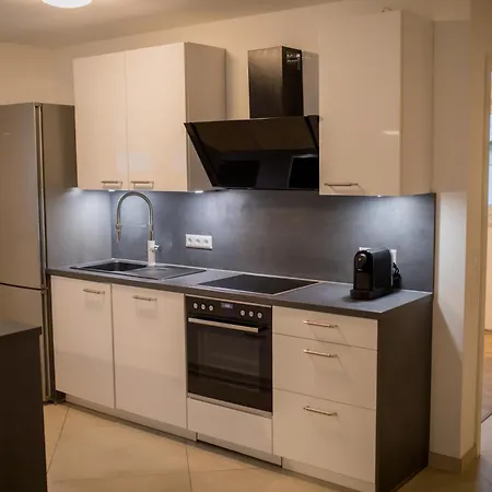 Hugos Design House Am Waldrand - Ruhig & Modern Casa vacanze *