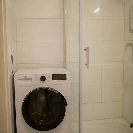 Hugos Design House Am Waldrand - Ruhig & Modern Casa vacanze Bensheim