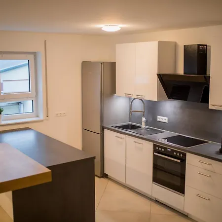 Holiday home Hugos Design House Am Waldrand - Ruhig & Modern Bensheim