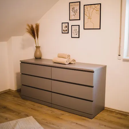 Hugos Design House Am Waldrand - Ruhig & Modern *