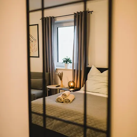 Hugos Design House Am Waldrand - Ruhig & Modern Casa vacanze Bensheim