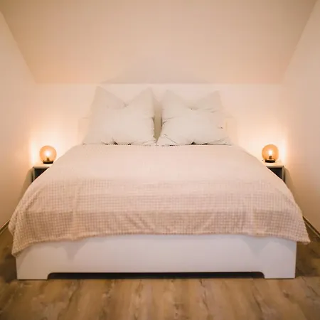 Hugos Design House Am Waldrand - Ruhig & Modern * Bensheim