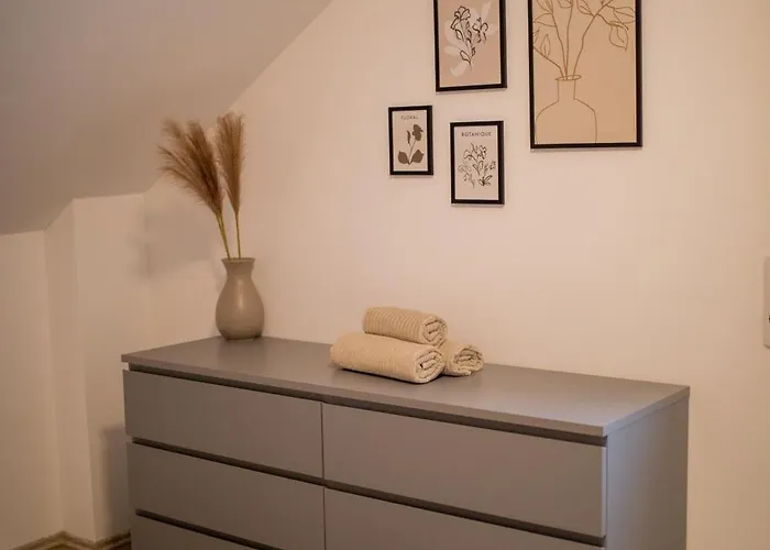 Hugos Design House Am Waldrand - Ruhig & Modern Nyaraló *