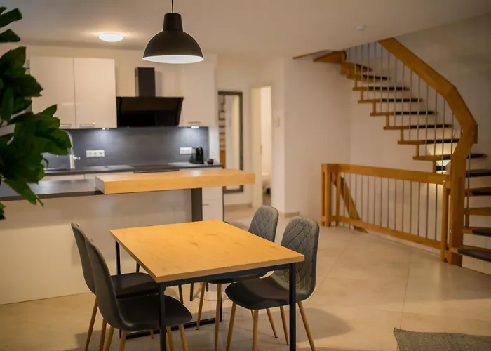 Hugos Design House Am Waldrand - Ruhig & Modern * Bensheim