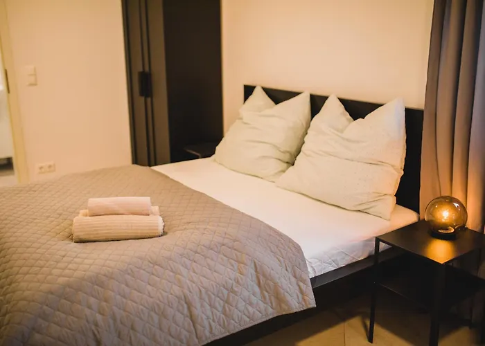 Hugos Design House Am Waldrand - Ruhig & Modern *